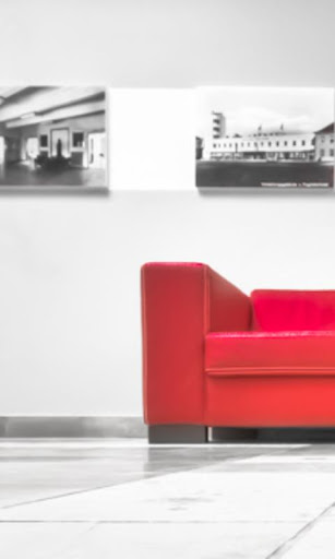 Red Couch Live Wallpaper