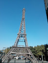 仿巴黎铁塔