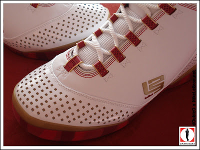 Nike Zoom Soldier II China Exclusive with Patent Leather lbj soldier ii og china7 5 Nike Zoom Soldier II China Exclusive with Patent Leather