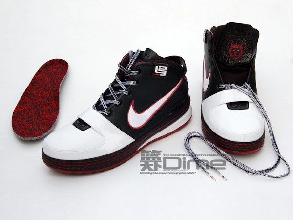 Fresh Look at the Initial Nike Zoom LeBron VI Colorway