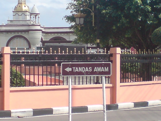 [DSC002512.jpg]
