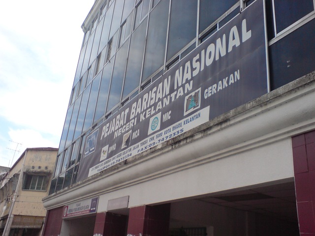 [DSC002572.jpg]