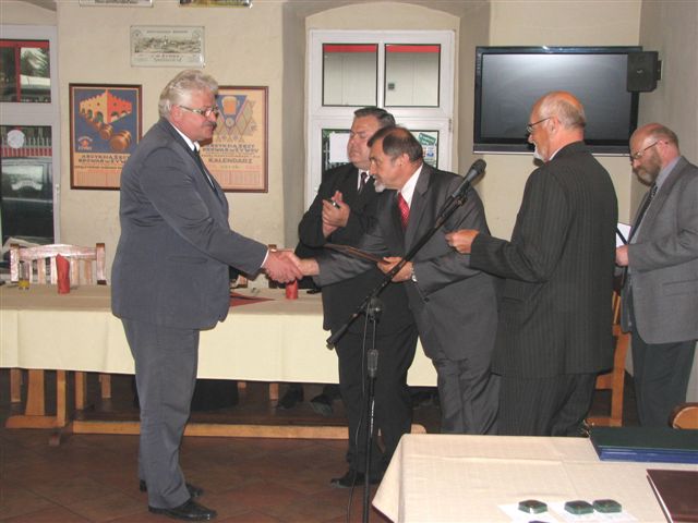 http://lh3.ggpht.com/kolozablocie/SNknjqzTXlI/AAAAAAAAAqY/_p8elvVW5bw/s800/IMG_0090.JPG