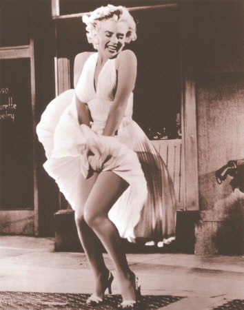 [130-387~Marilyn-Monroe-Posters[4].jpg]