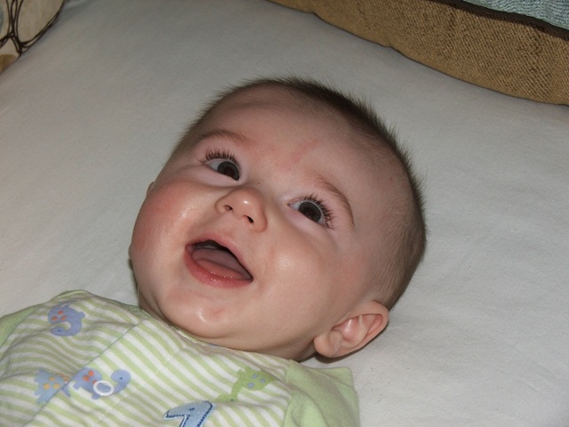[5.5 mo 004[3].jpg]