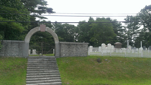 Walpole Huston Woodward Cemetery