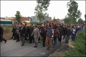 [ebubekirkalkancenazesakarya[2].jpg]