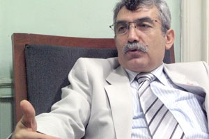 [zubeyir-aydar[2].jpg]