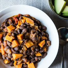 Smoky Black Bean and Sweet Potato Chili
