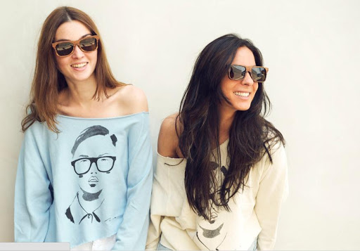 Las gafas de madera están de moda