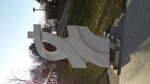 Strada Liviu Rebreanu Statue