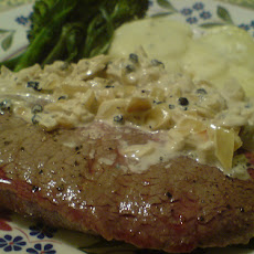 Onion Cream Steak Topper