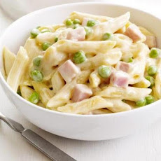 Swiss Cheese and Ham Macaroni and Cheese