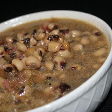 Spicy Ham Hocks and Black-Eyed Peas