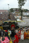 crowd at 11.04am crowd at 11.04am