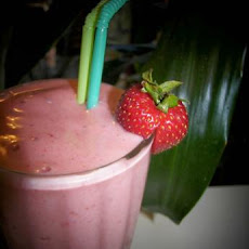 Prenatal Strawberry Banana Smoothies