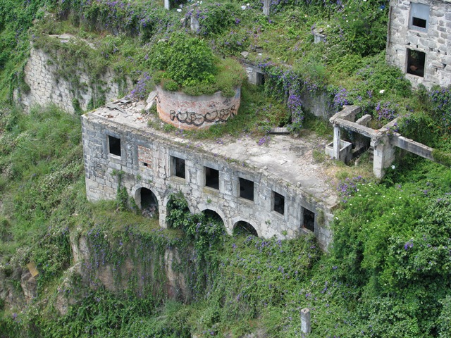 [2008.06_porto_pilar_fontainhas_066[3].jpg]
