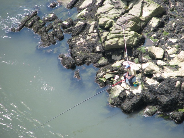 [2008.06_porto_pilar_fontainhas_063[3].jpg]