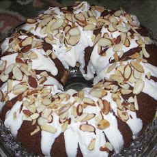 White Chocolate Amaretto Cake