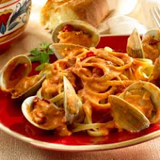 Chipotle Cream Linguine & Clams