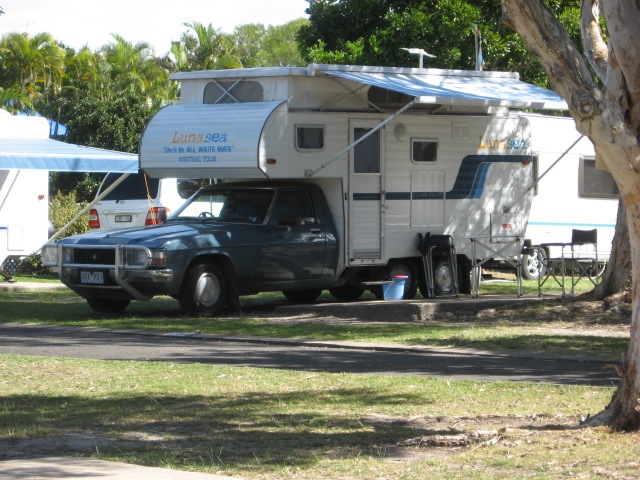 [MOOLOOLABA 026[2].jpg]
