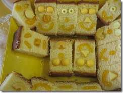 YELLOW DAY 037