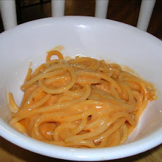 Chicken and Spaghetti in a Cheese Sauce