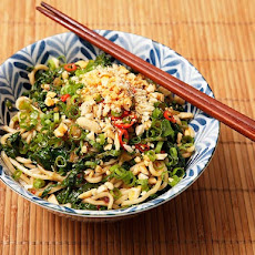 Cold Sichuan Noodles with Spinach and Peanuts