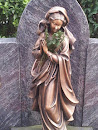 Bronze Maria