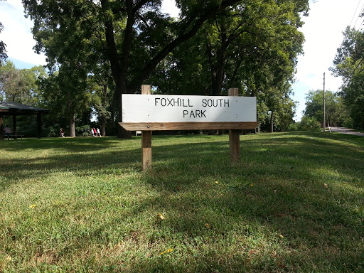 Foxhill South Park Sign