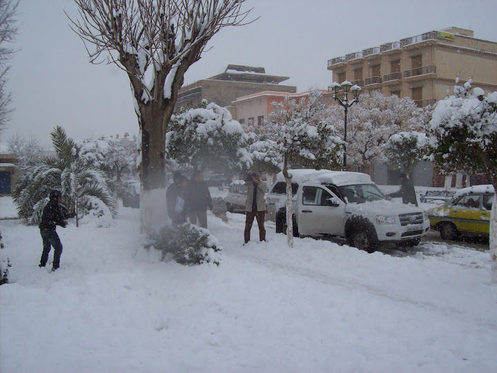 باتنة الجزائرية بحلتها البيضاء Photo%20097