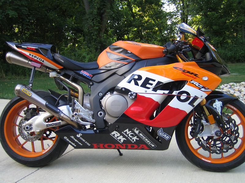 Blade 04/07 Arrow dual/twin full exhaust 1000RR The CBR1000RR
