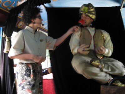 Floating Djinni in the LaZoom Tour Bus