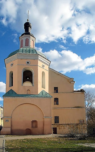 Колокольня Троицкого монастыря