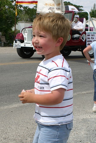 [0807274thParade0577.jpg]
