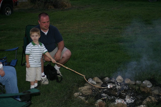 [080830Marshmallows0034.jpg]