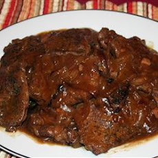 Flavorful Chicken Fried Steaks with Gravy