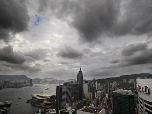 [Low Clouds[3].jpg]