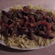 Garlicky Beef With Peppers
