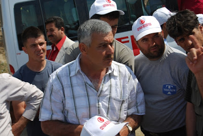 Avcı bir doğa dostudur, doğayı sever ve korur.