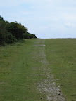 walk_29_am_path_along_ridge.jpg.JPG 