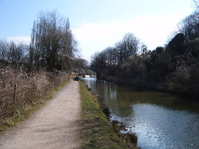 S4301158.JPG canal towpath