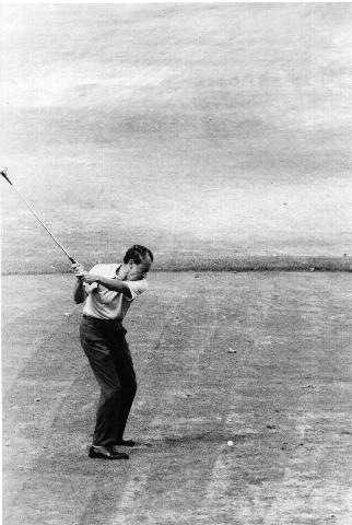 [Golfing Nixon[3].jpg]