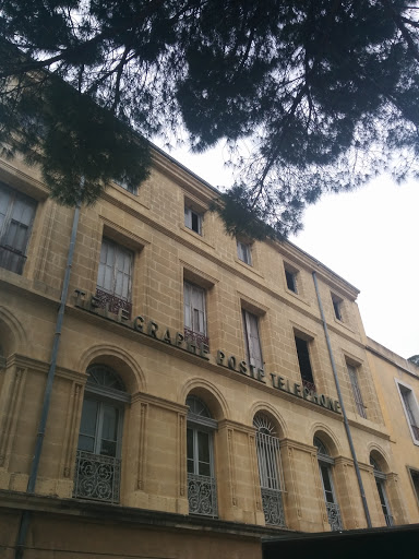 Old Sommieres Post Office