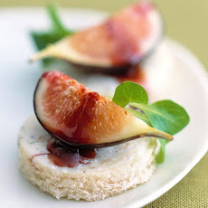 Gorgonzola Dolce with Figs and Port