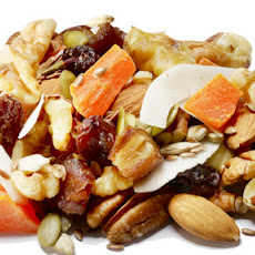 Nut-and-Seed Mix With Papaya
