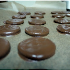 Copycat Recipe: Homemade Thin Mints