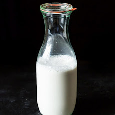 Homemade Vanilla Almond Milk