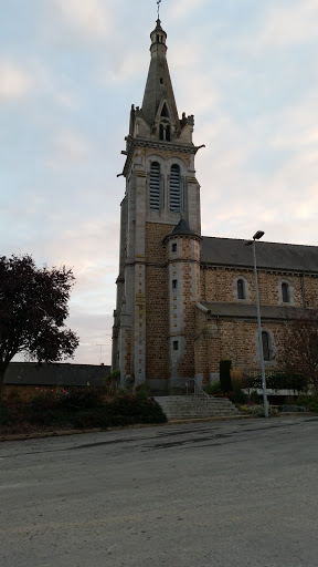 St Jean du Couesnon - Eglise