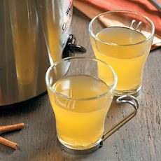 Hot Mulled Ginger-Spiced Cider